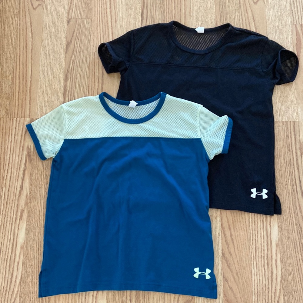 2 Girls Under Armour shirts
